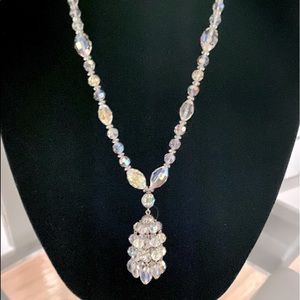 VINTAGE DECO AB LONG CRYSTAL NECKLACE